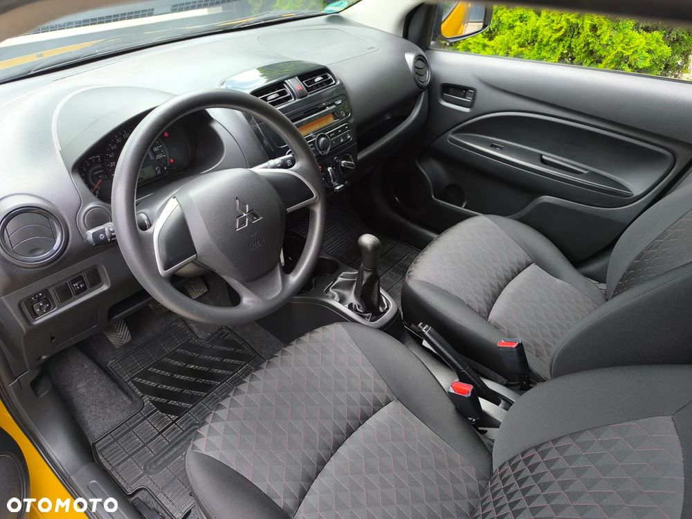 Mitsubishi Space Star - 6