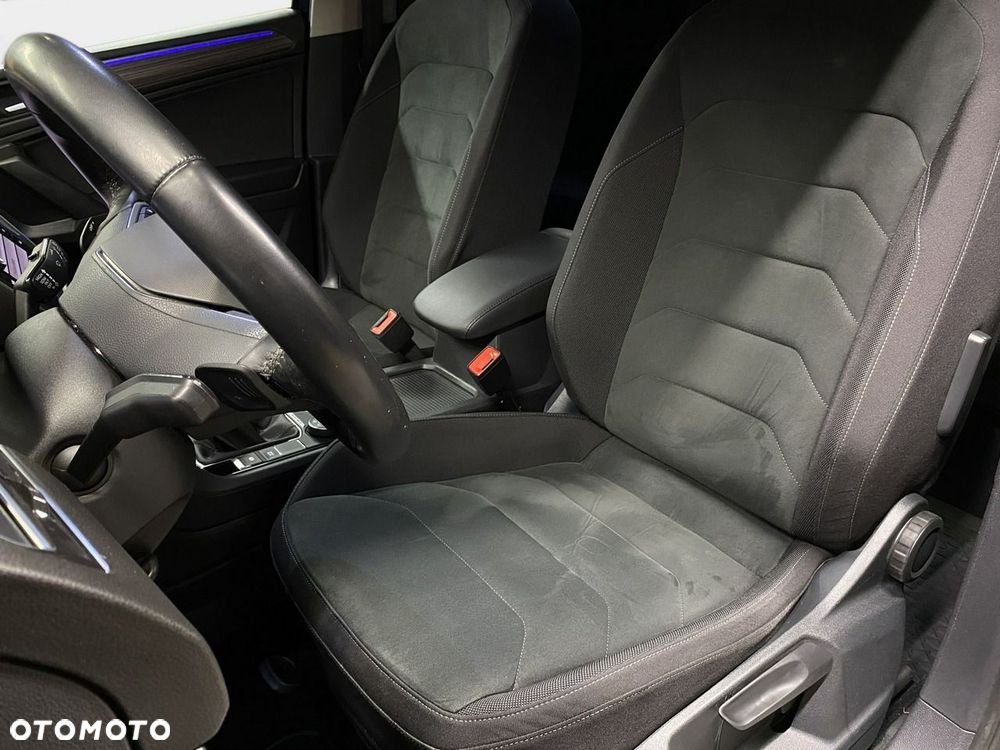 Volkswagen Tiguan 2.0 TSI 4Mot Elegance DSG - 36