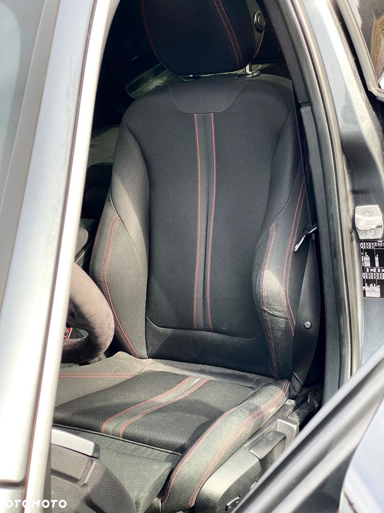 BMW Seria 3 325d DPF Edition Sport - 24