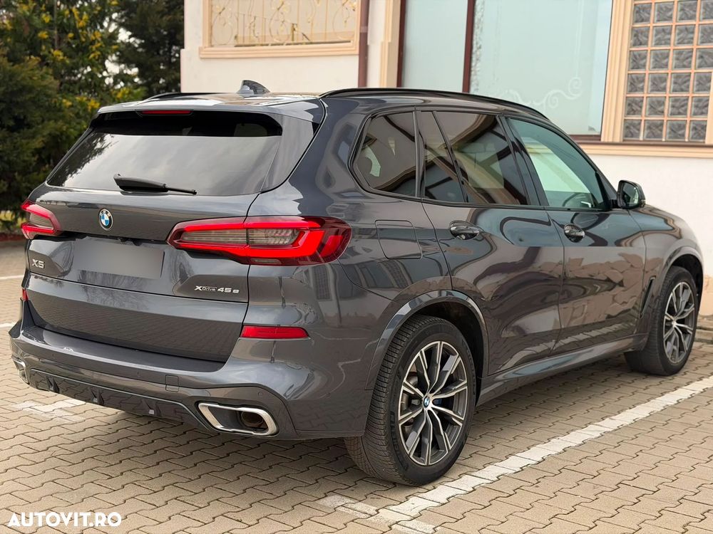 BMW X5 xDrive45e - 11