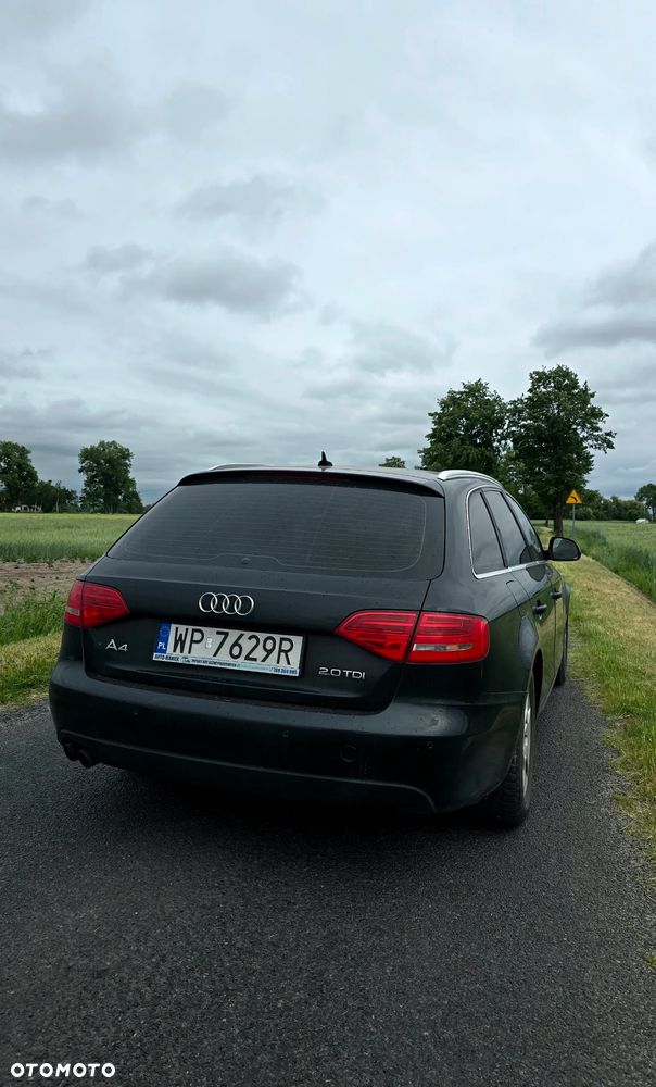 Audi A4 Avant 2.0 TDI - 4