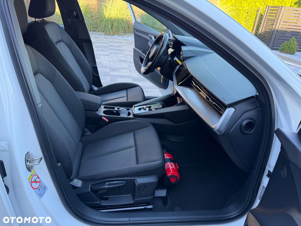 Audi A3 Sportback 35 TFSI mHEV S tronic - 31