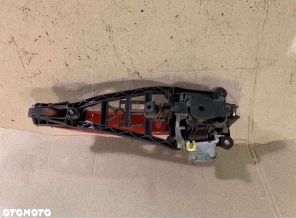 Klamka zewnętrzna drzwi lewa opel corsa d 2006-2014 - 2