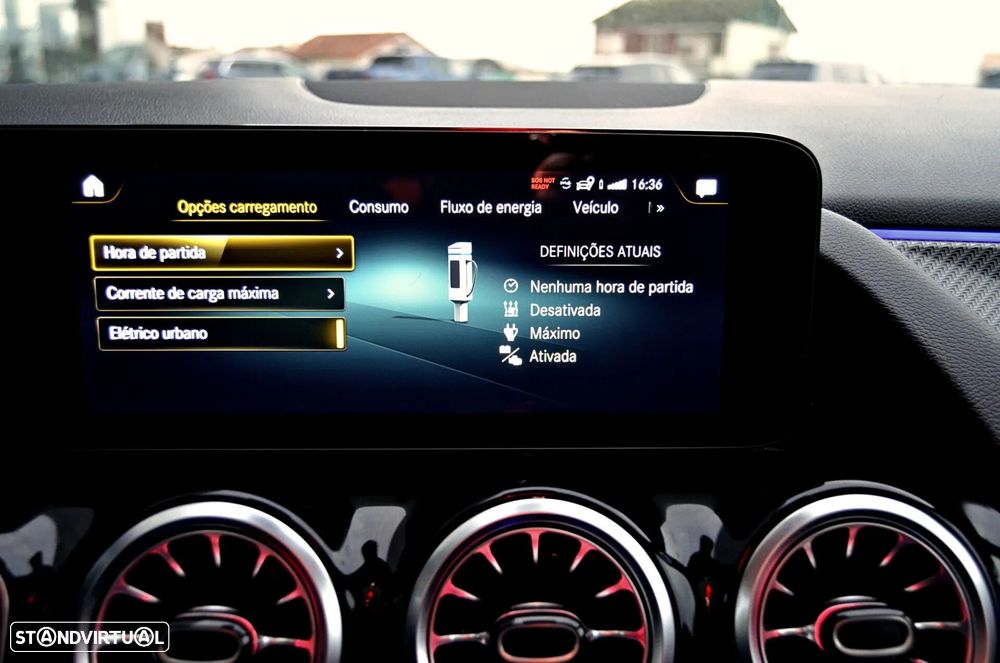 Mercedes-Benz GLA 250 e AMG Line - 40