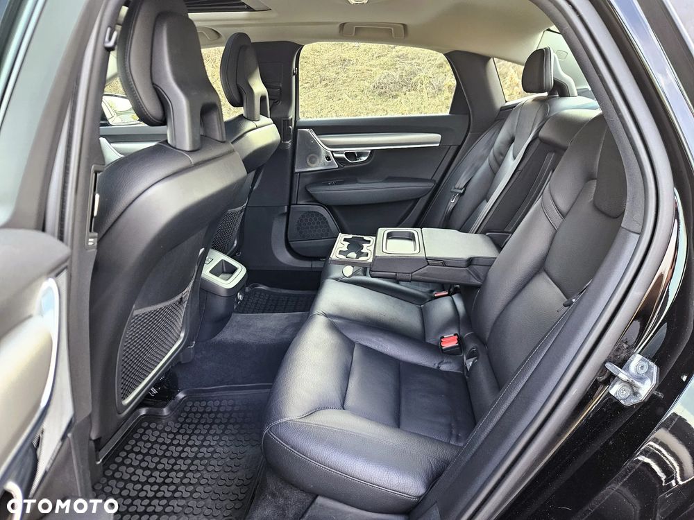 Volvo S90 D4 Momentum - 10