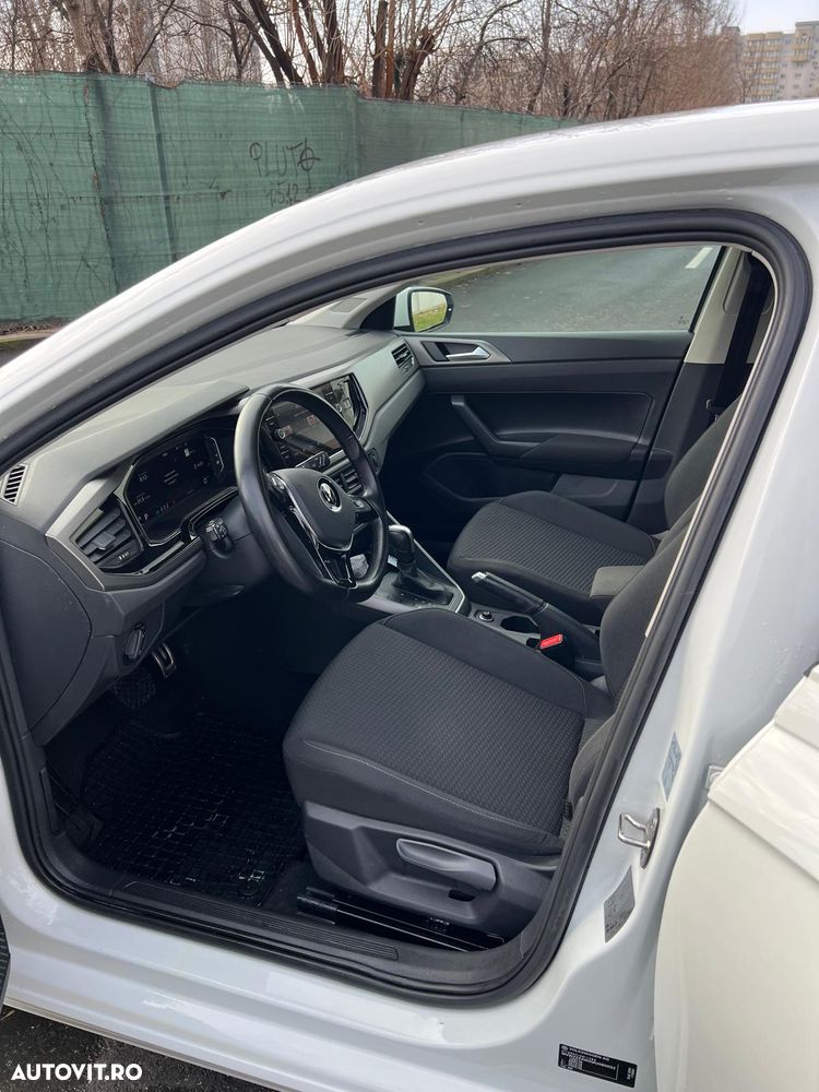 Volkswagen Polo - 10