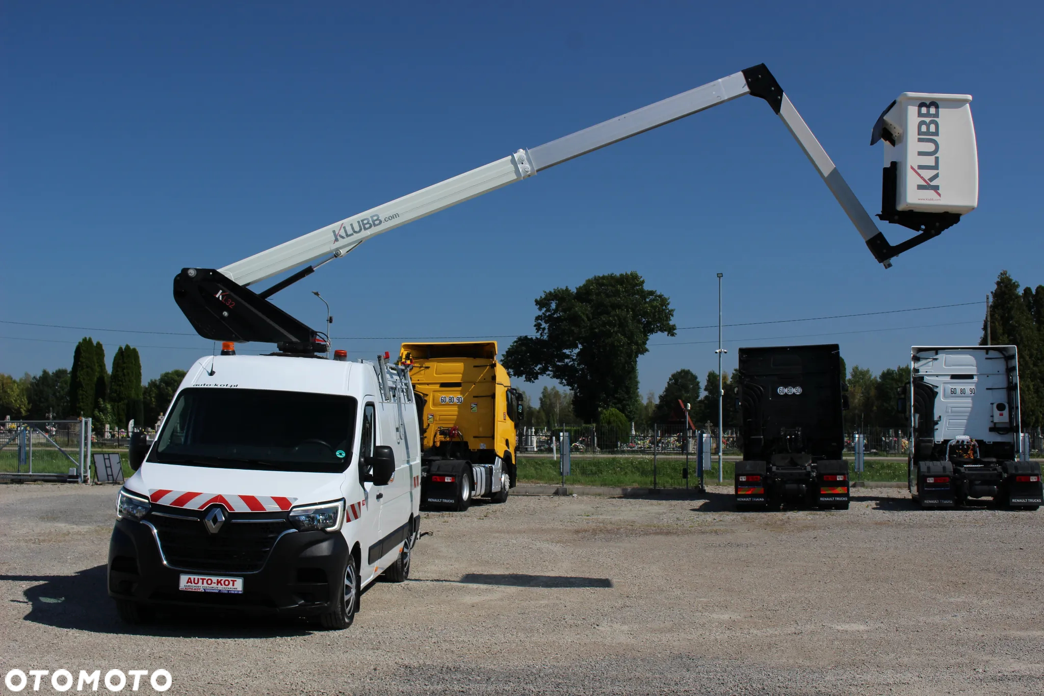 Renault MASTER 2.3 DCI 145 KM*/PODNOŚNIK KOSZOWY KLUBB 12.5M/*SERWIS*/ STAN IDEALNY / - 9