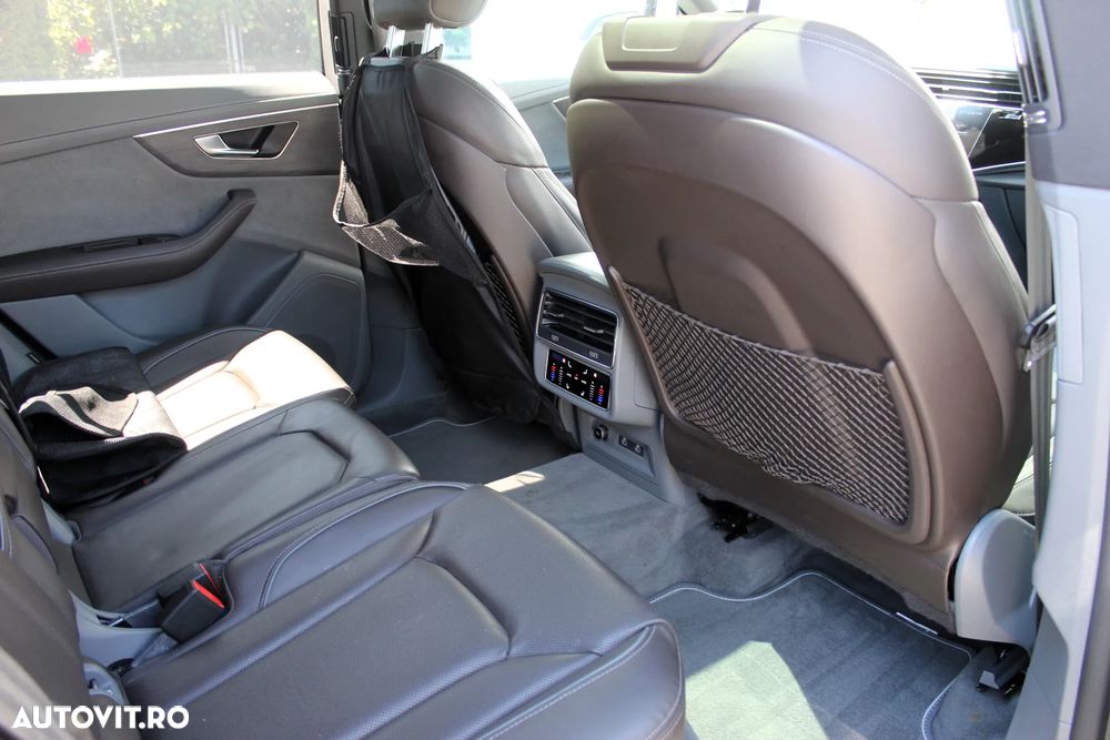 Audi Q8 3.0 55 TFSI quattro Tiptronic MHEV - 14