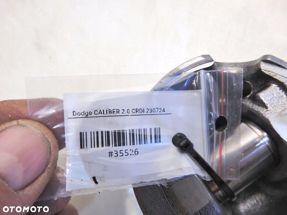 TŁOK DODGE CALIBER 2.0 CRDI - 5