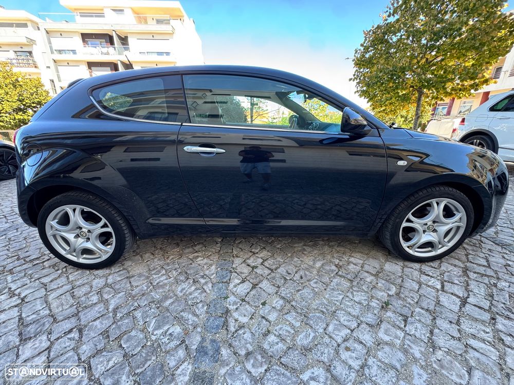 Alfa Romeo MiTo 1.3 JTD Distinctive - 2