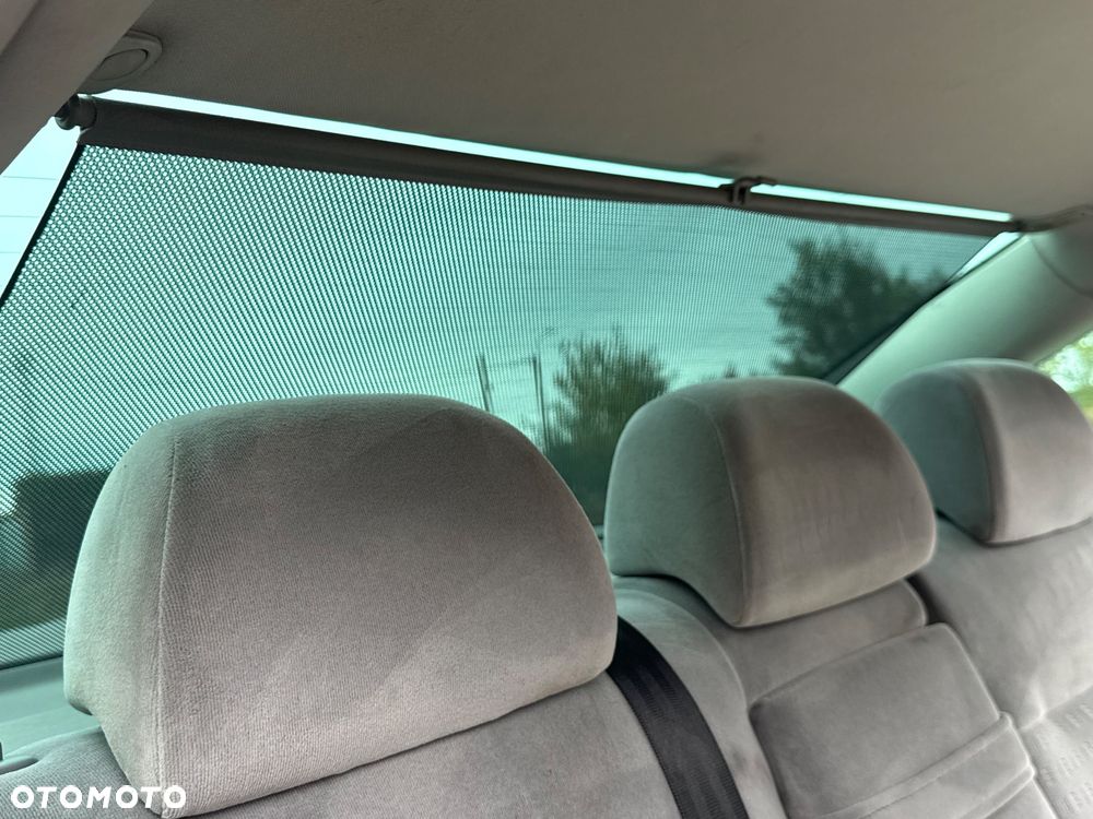 Volkswagen Passat 1.9 TDI Exclusive - 15