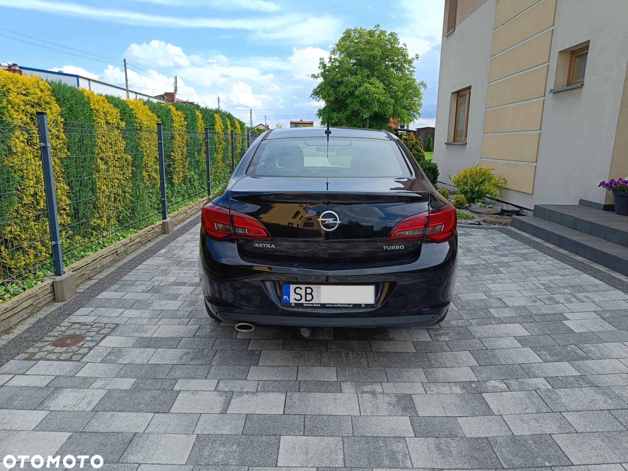 Opel Astra IV 1.4 T Business - 3