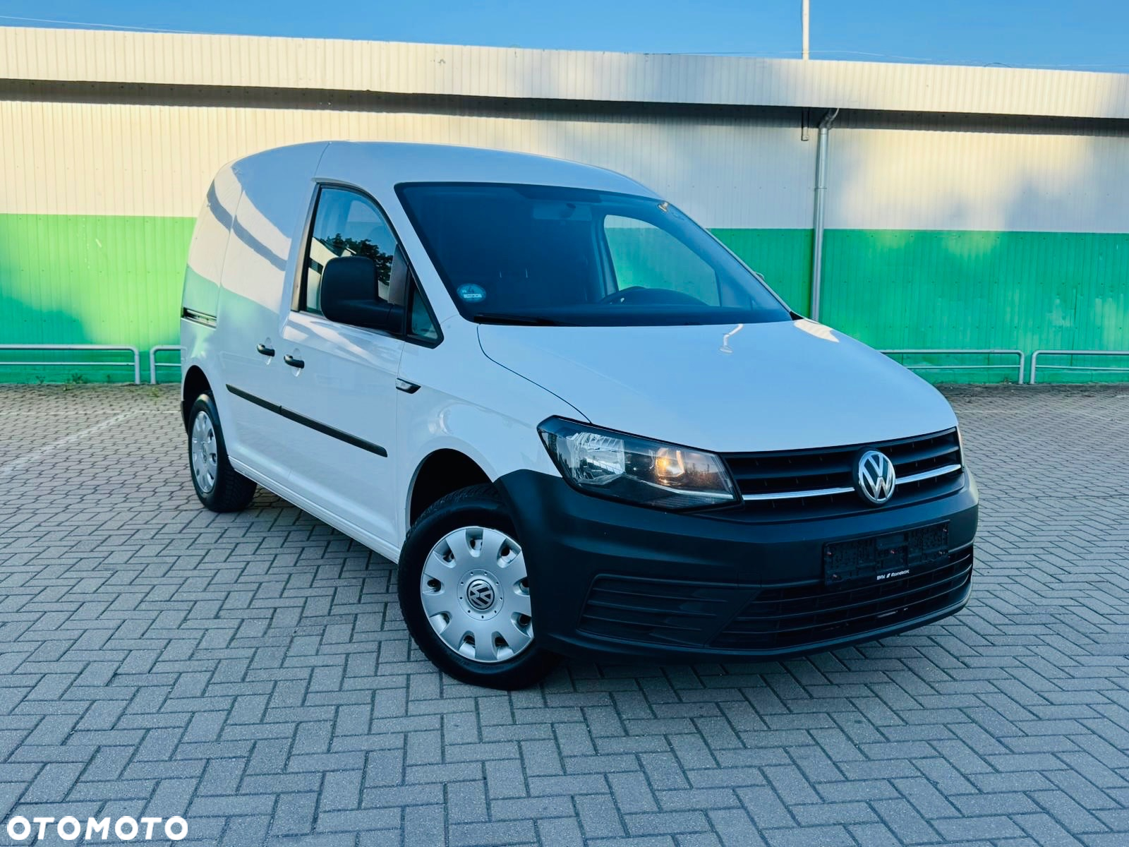 Volkswagen Caddy - 11