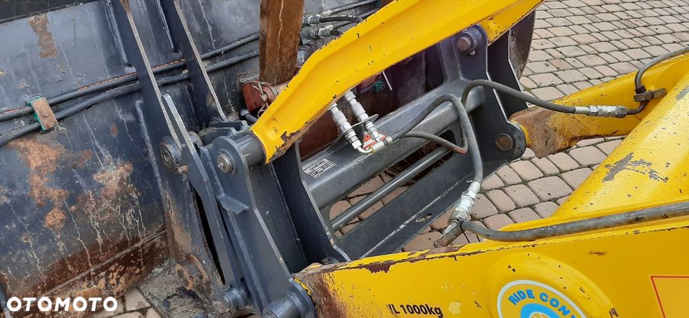 Komatsu WB97S-2 - 7