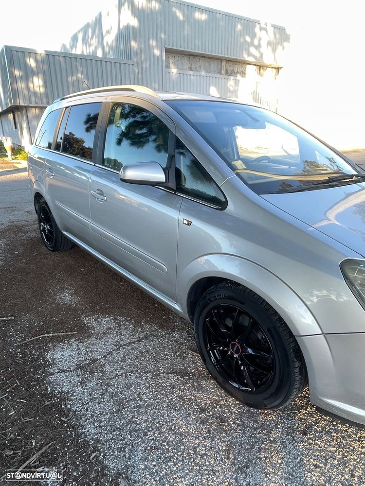 Opel Zafira 1.9 CDTI Active S. Edition - 2