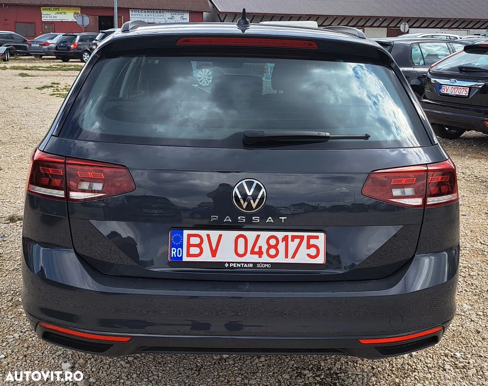 Volkswagen Passat Variant 2.0 TDI DSG Business - 8