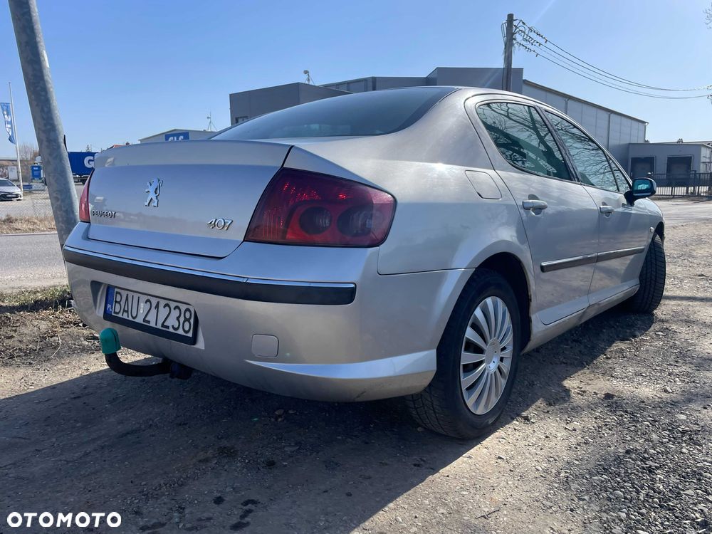Peugeot 407 - 3