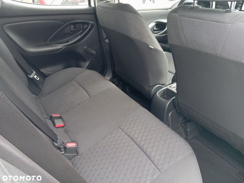 Toyota Yaris 1.5 Comfort CVT - 13