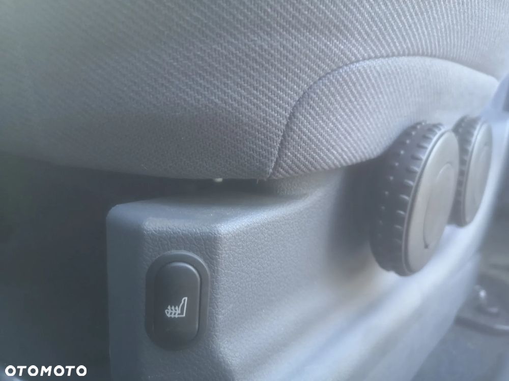 Ford Tourneo Connect - 33
