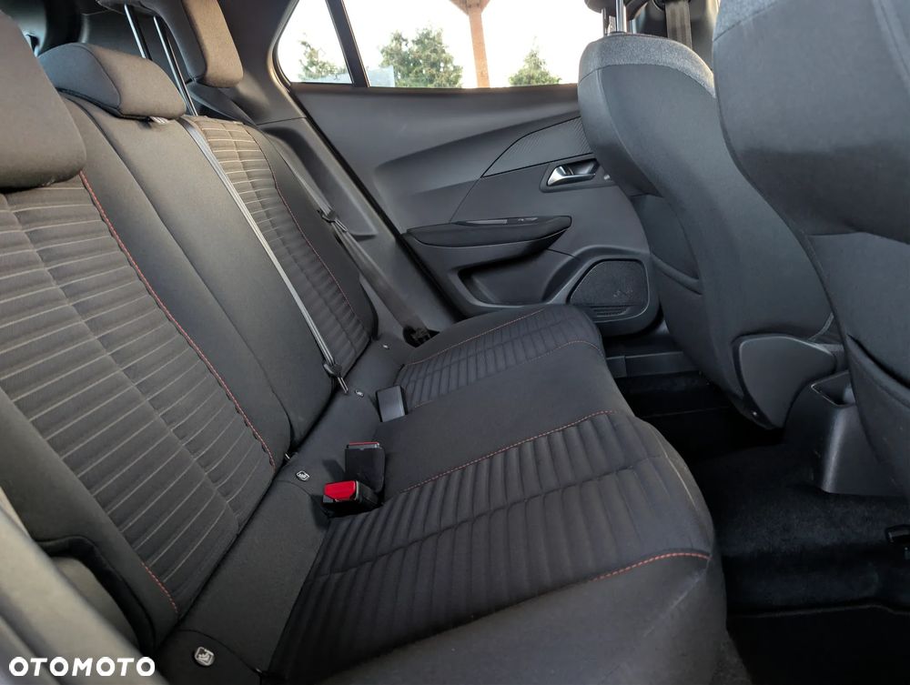 Peugeot 2008 1.5 BlueHDi Allure Pack S&S EAT8 - 15