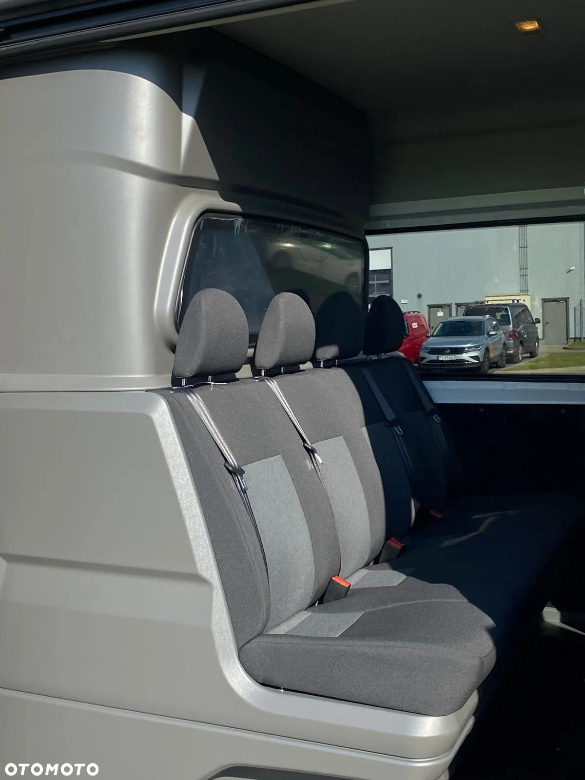 Volkswagen CRAFTER - 11