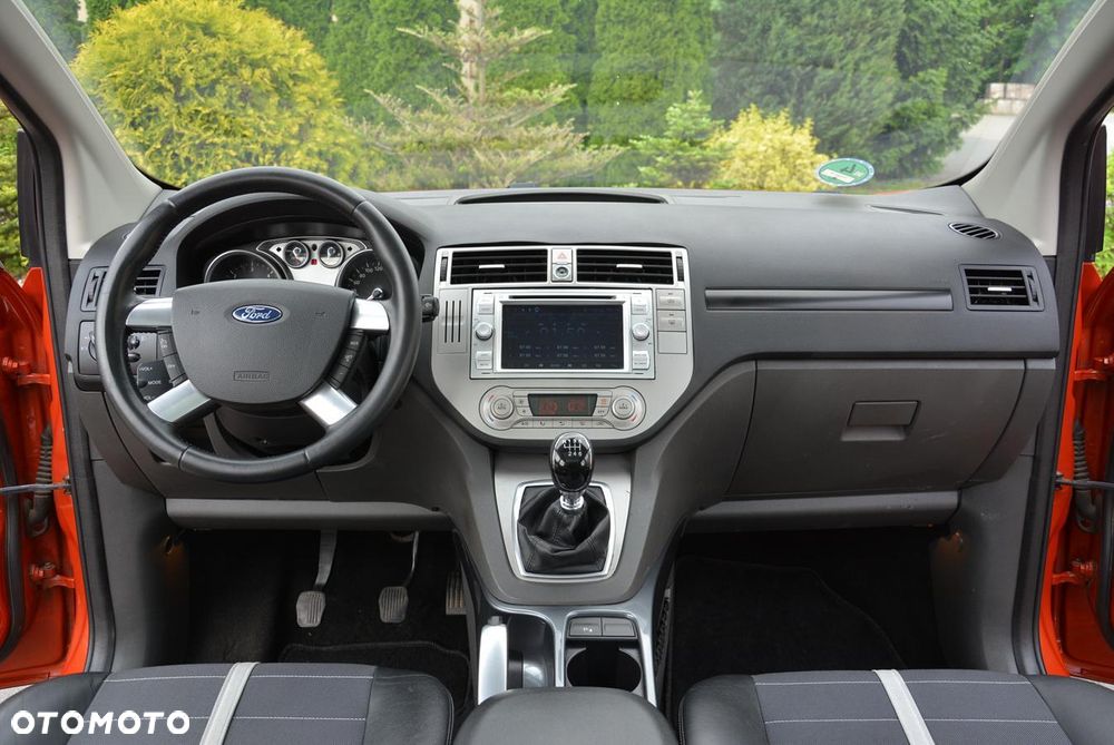 Ford Kuga 2.0 TDCi 4x4 Trend - 16