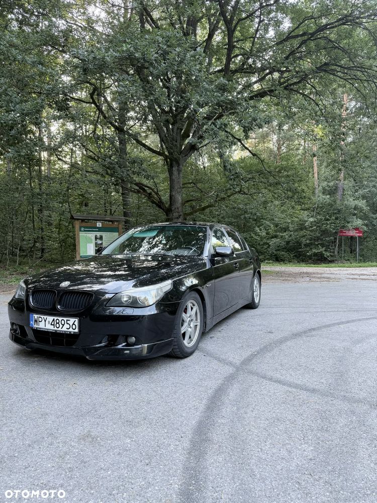 BMW Seria 5 525i - 1
