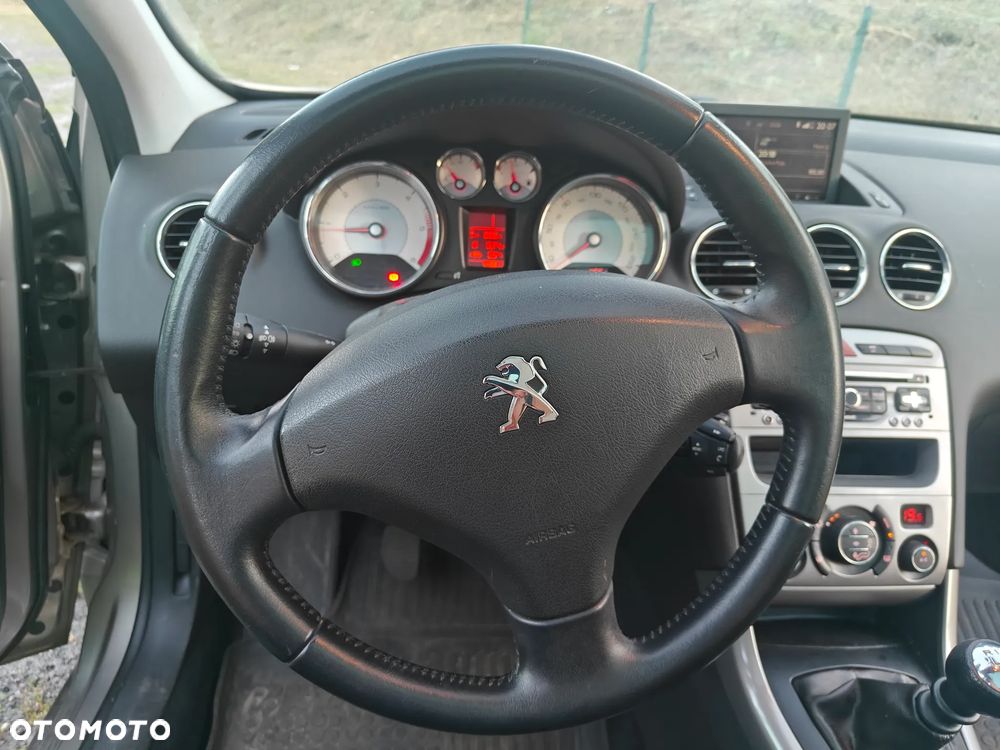 Peugeot 308 1.6 HDi Premium - 9