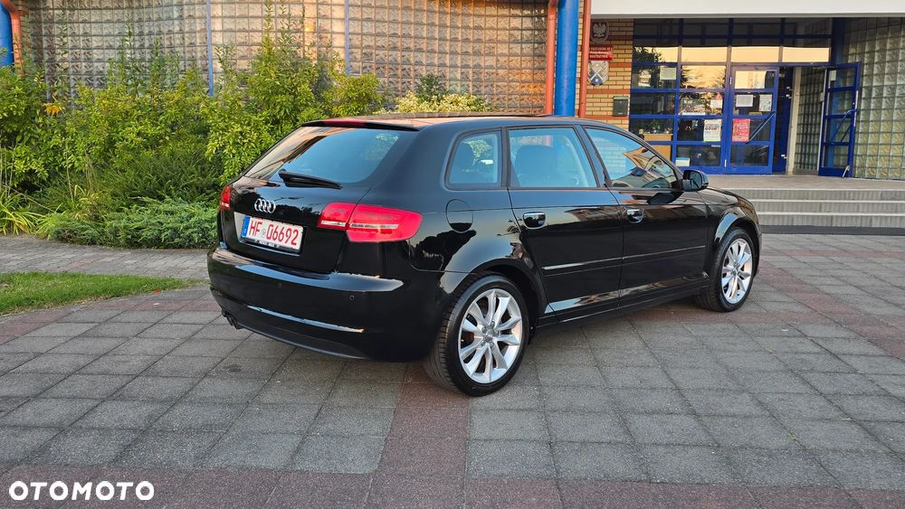 Audi A3 Sportback - 38