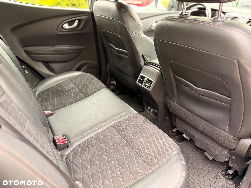 Renault Kadjar TCe 140 EDC GPF BLACK EDITION - 23