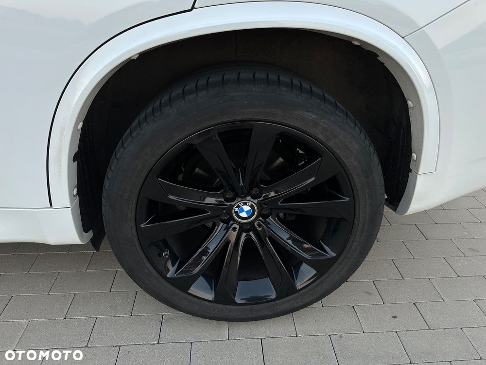 BMW X5 xDrive30d Sport-Aut - 37