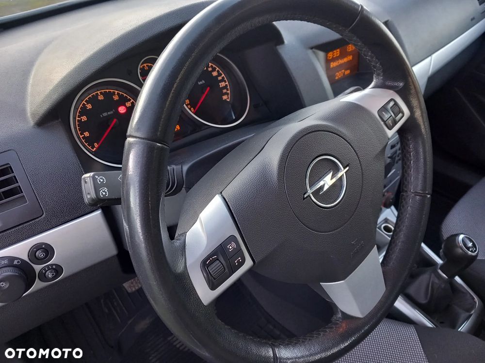 Opel Astra 1.6 Edition Sport - 15