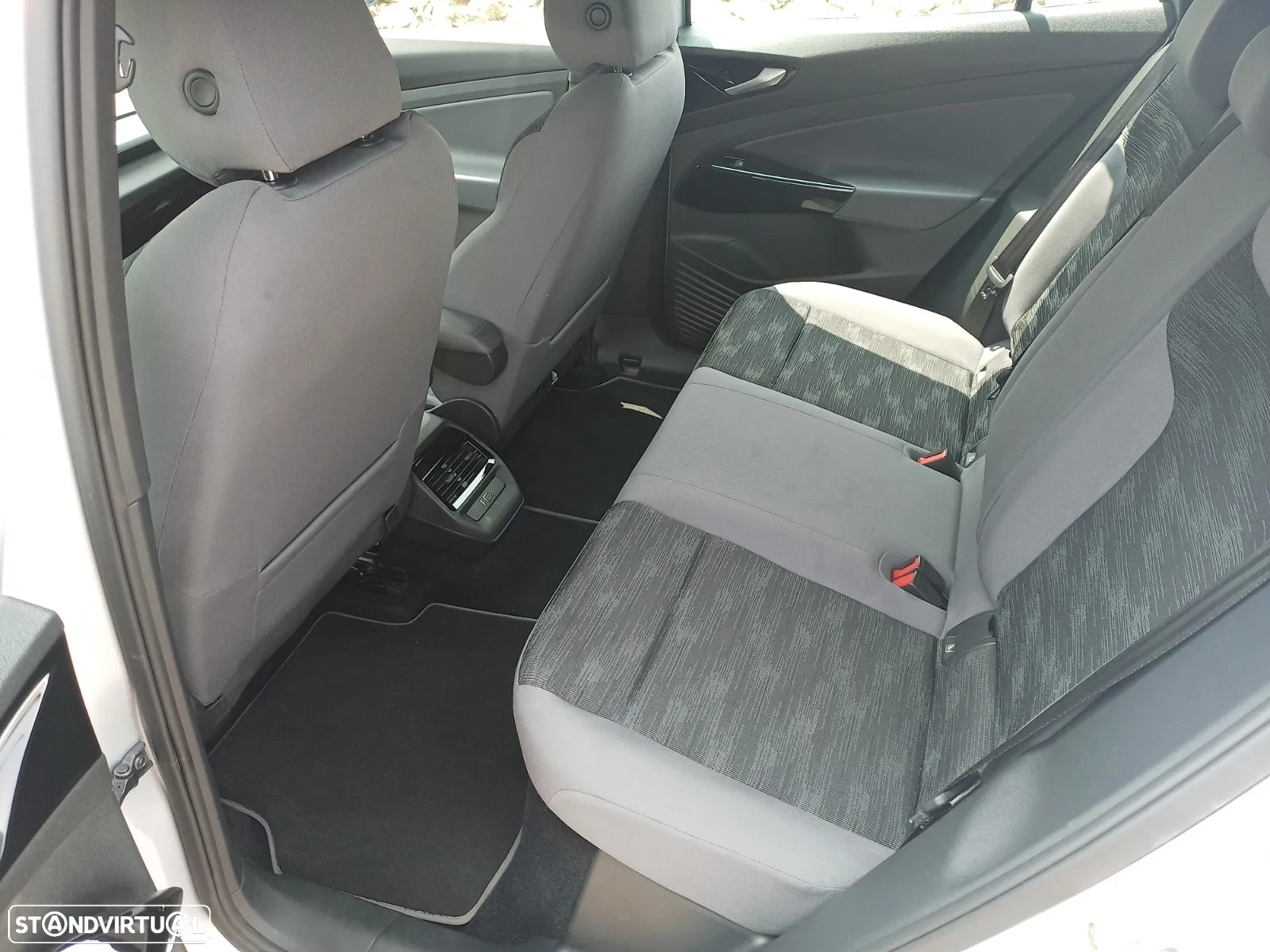 VW ID.4 77 kWh Pro Performance - 13