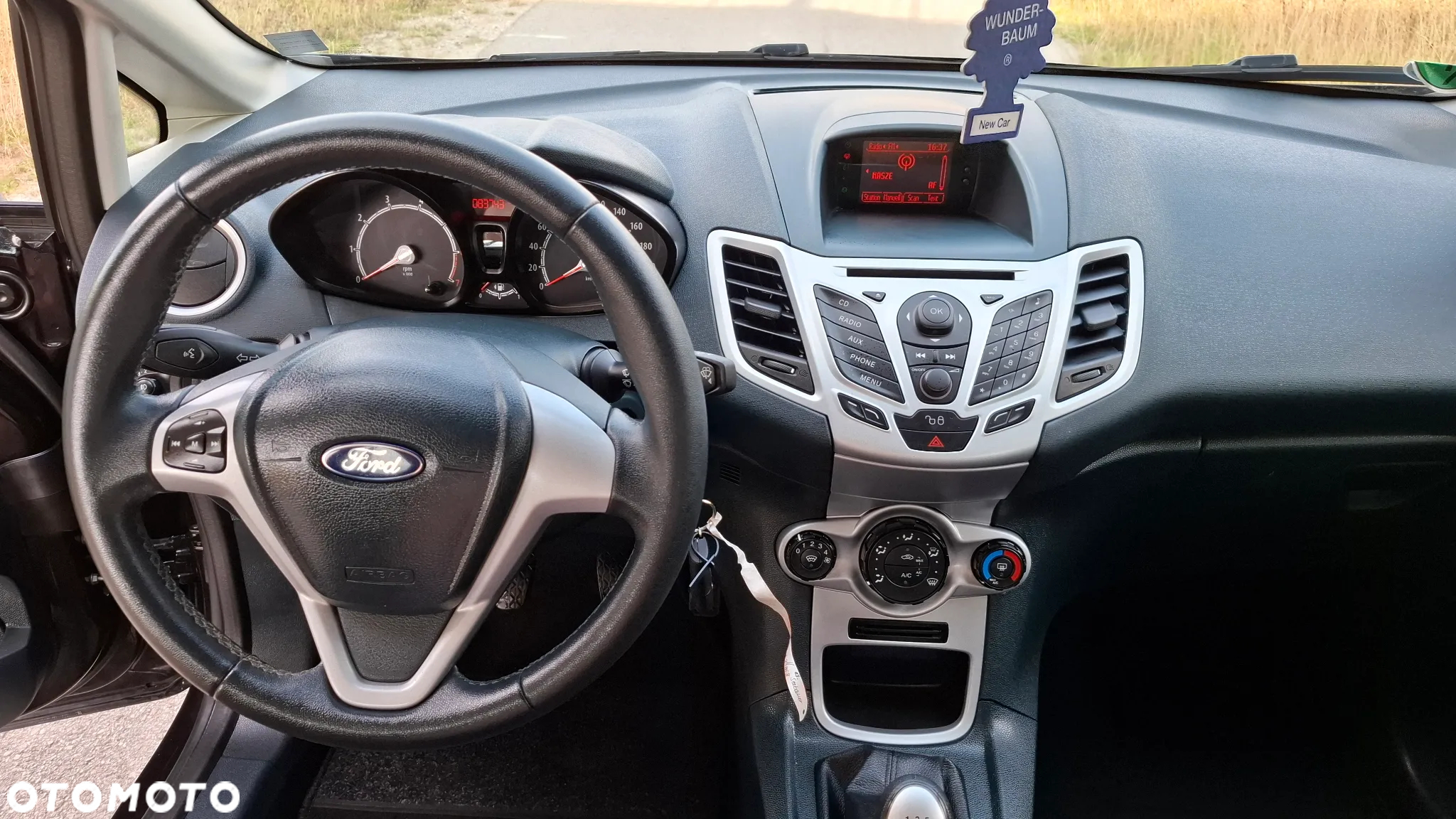 Ford Fiesta 1.25 Champions Edition - 23