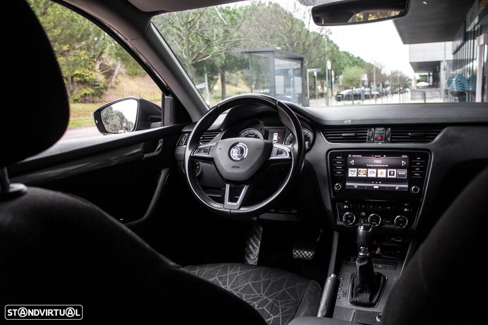 Skoda Octavia Break 1.6 TDI DSG Style - 34