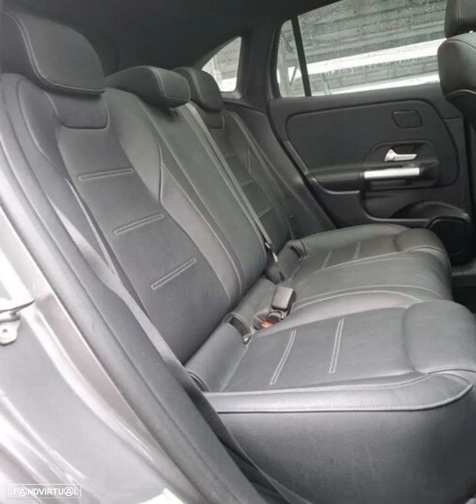 Mercedes-Benz GLA 250 e AMG Line - 4