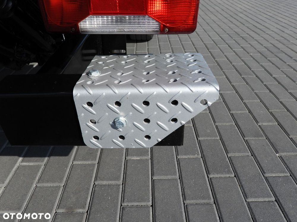 Iveco DAILY CHŁODNIA KONTENER -10*C WINDA 9 PALET ZASILANIE 230V TEMPOMAT PNEUMATYKA AUTOMAT HI-MATIC BLIŹNIACZE KOŁA KLIMATYZACJA  170KM - 23