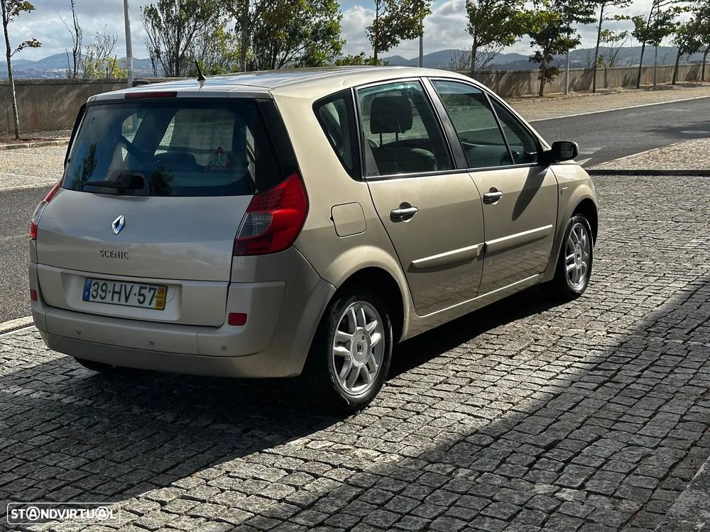 Renault Scénic - 7