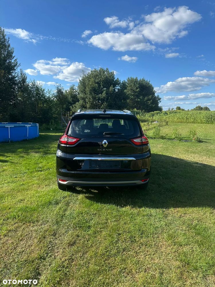 Renault Grand Scenic - 6