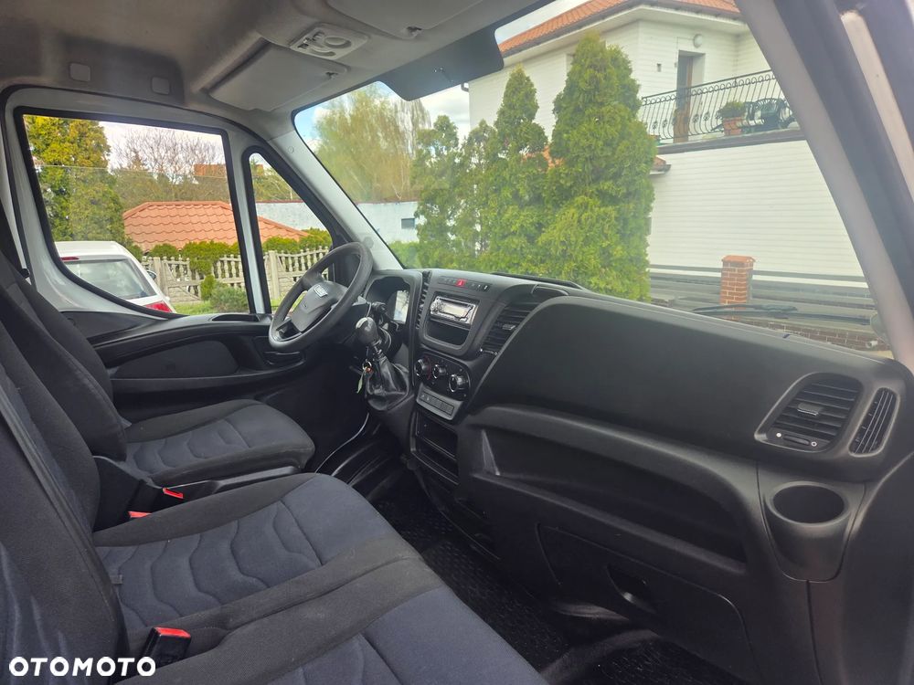 Iveco Daily - 12