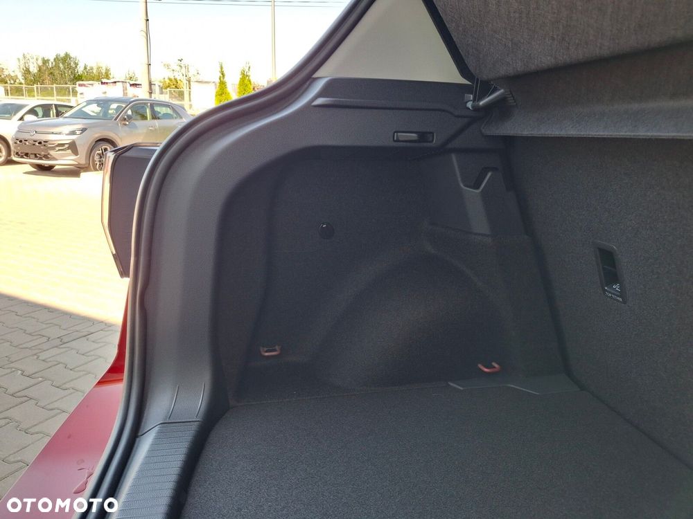Volkswagen T-Cross 1.0 TSI Life Plus DSG - 29