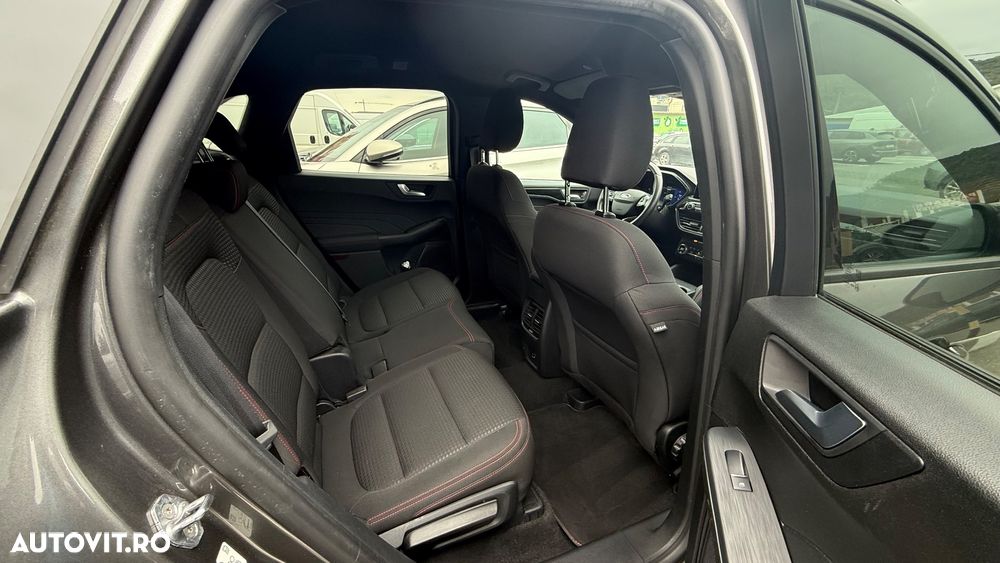 Ford Kuga 2.5 Duratec FHEV ST-LINE - 9