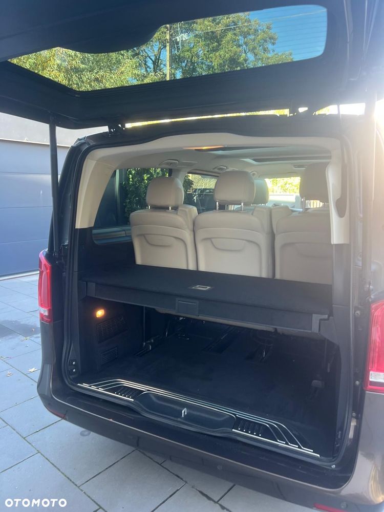 Mercedes-Benz V-Class 2017 photo 5
