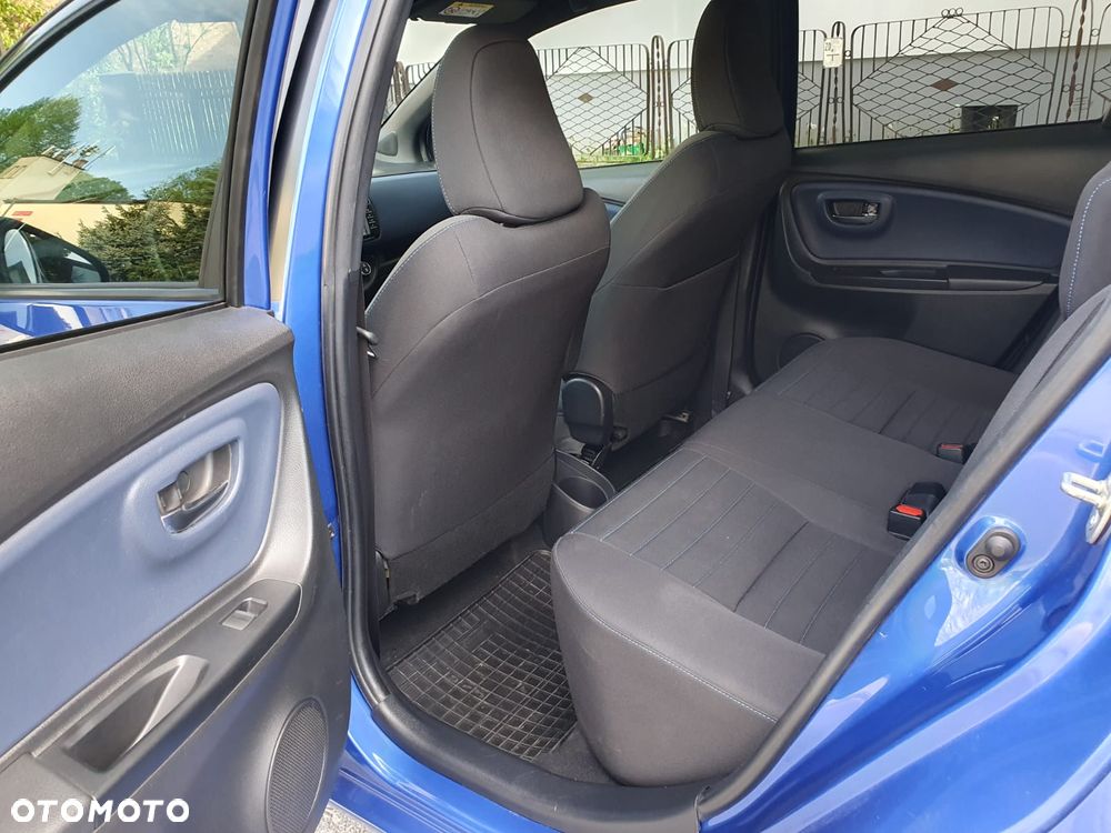 Toyota Yaris 1.5 Premium - 17