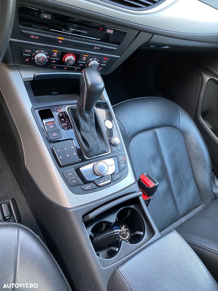 Audi A6 Avant 2.0 TDI Ultra S tronic - 12