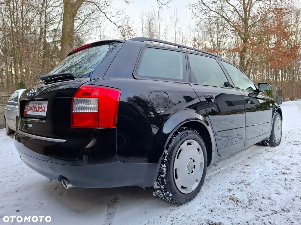 Audi A4 Avant 2.4 - 1
