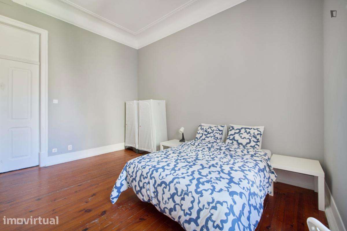 Quarto - localizado em Entrecampos Lisbon - Grande imagem: 2/54