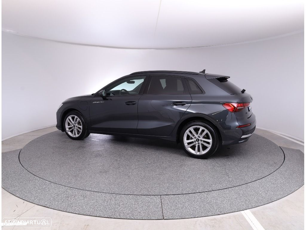 Audi A3 Sportback 40 TFSIe Advanced - 7
