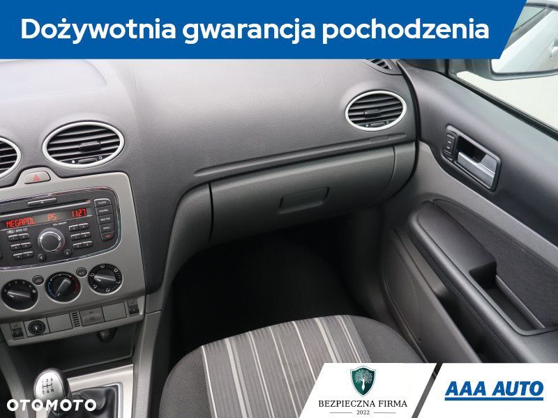Ford Focus - 10