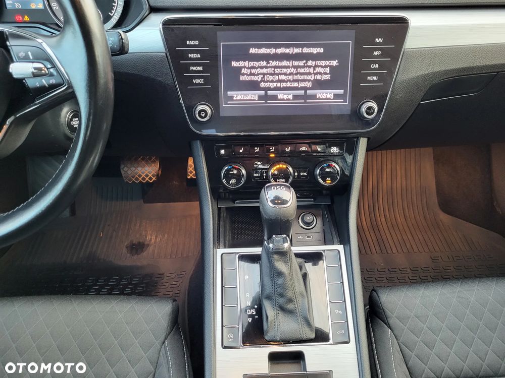 Skoda Superb 1.5 TSI Ambition DSG - 29